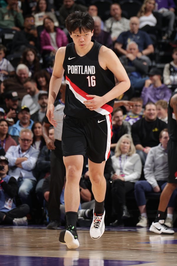 信汇网 斯帅执教生涯初期恐都会求稳 小杨场上机会可能不会太多